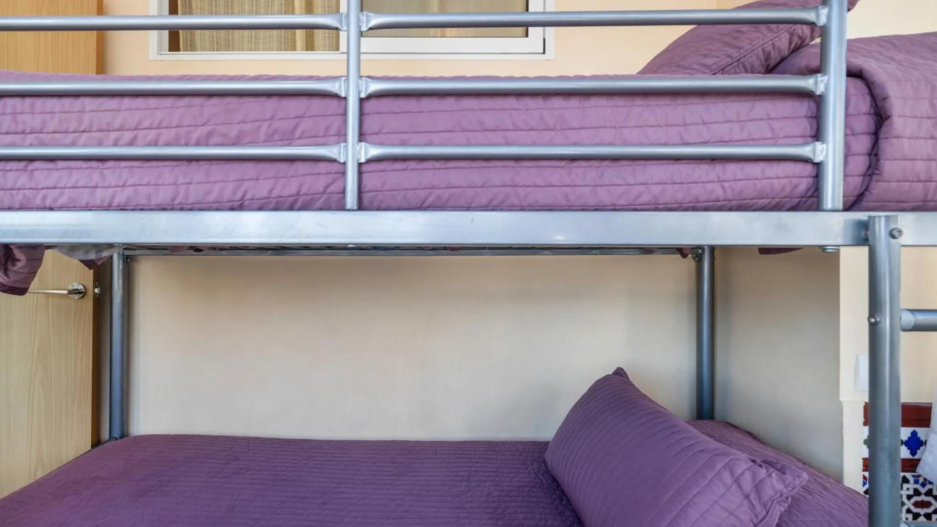 Next To Puerto Marina And The Beach Benalmadena Apartment